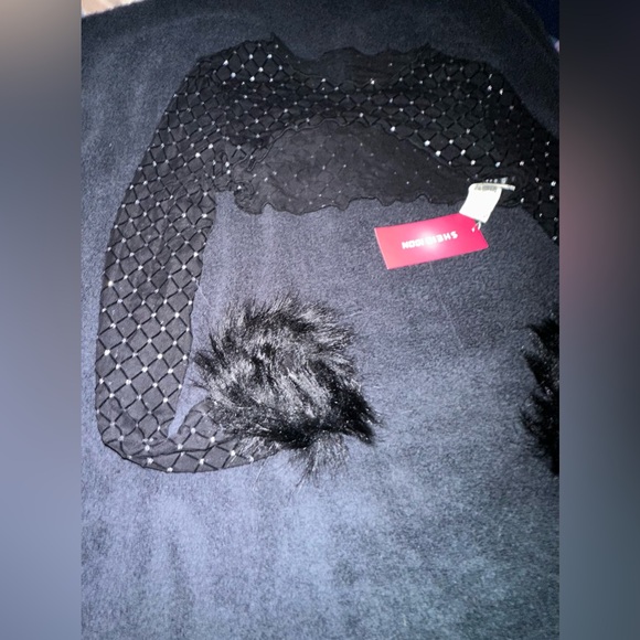 NWT MESH CROP TOP small - Picture 6 of 6